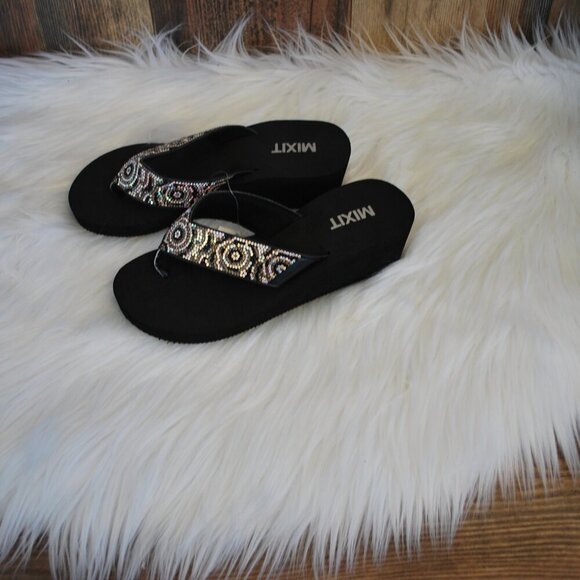 NWT Mixit Women's Black Wedge Bling Flip Flops 6 - Picture 2 of 4